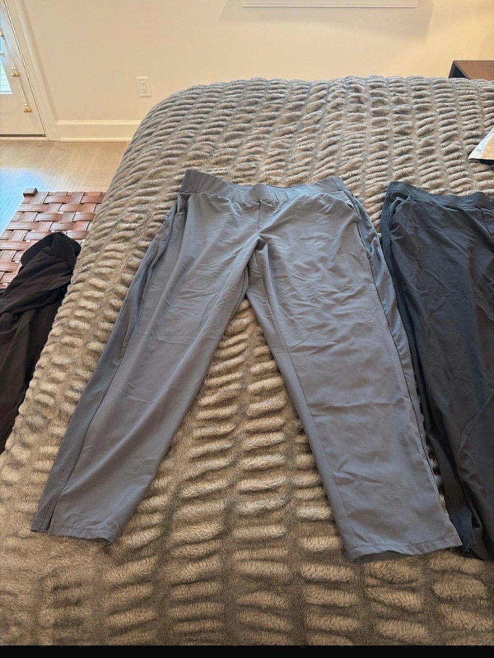 Everyday Straight-Leg Pull-On Pants in Light Gray